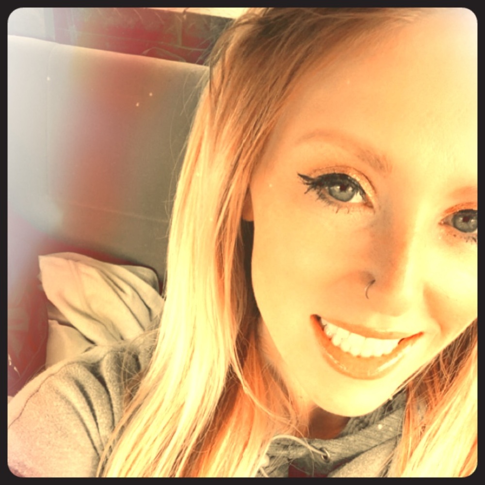 Meet your Posher, Amanda